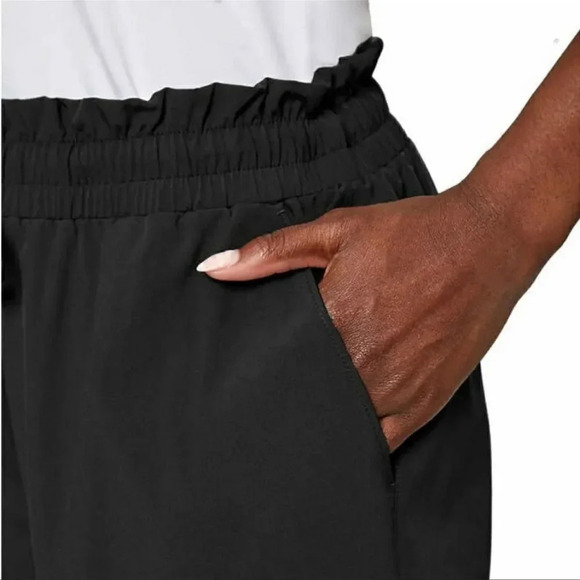 Mondetta Ladies' Woven Short Black - Picture 4 of 5